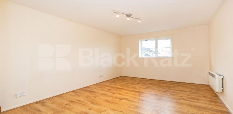 			NEW , 1 Bedroom, 1 bath, 1 reception Flat			 Heddington Grove, CALEDONIAN ROAD